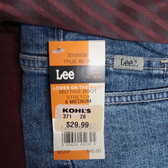 JEAN - Picture 6 of 9